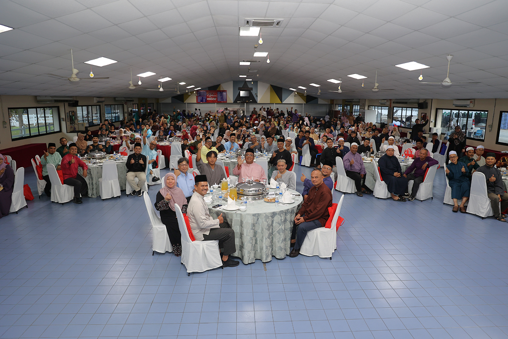 ihm hosts iftar perdana for orphans and asnaf students 1