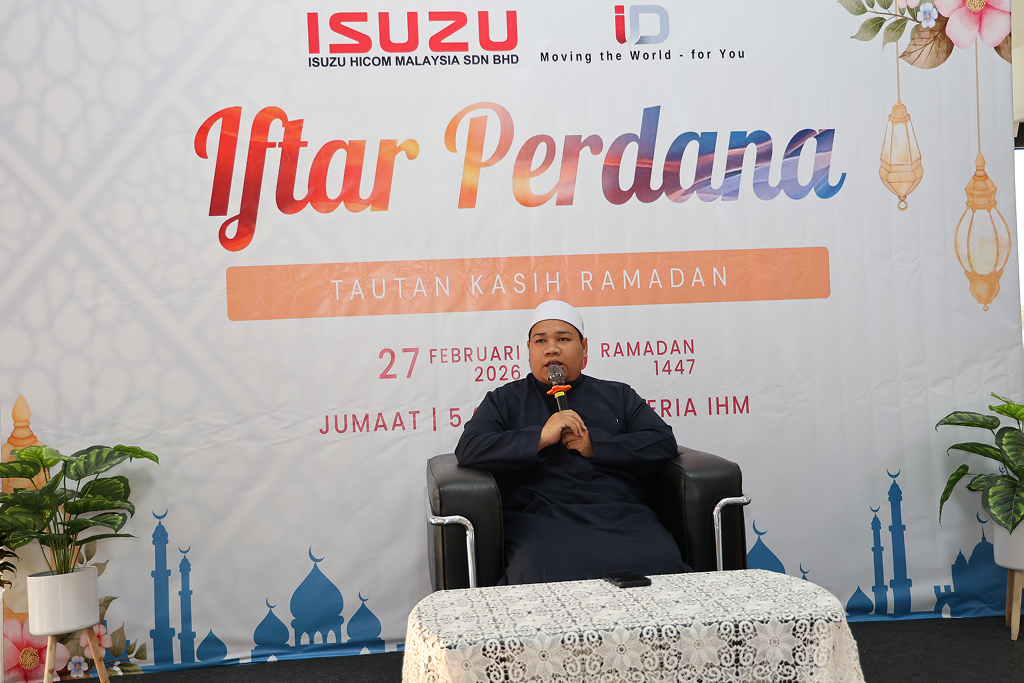 ihm hosts iftar perdana for orphans and asnaf students 3